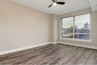 9 N Euclid Avenue #302, Saint Louis, MO 63108 - Photo 9