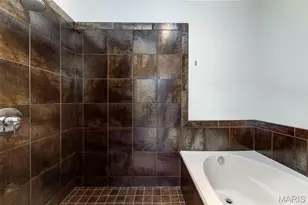 9 N Euclid Ave, Saint Louis, MO 63108 - Photo 15
