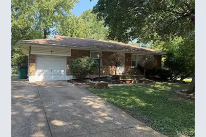 1283 Mead Drive, Saint Louis, MO 63137 - Photo 1