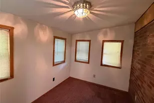 1283 Mead Dr, Saint Louis, MO 63137 - Photo 11