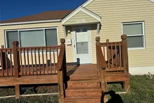 6000 Cascade Dr, Saint Louis, MO 63134 - Photo 1