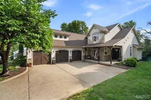 414 S Van Buren Ave, Kirkwood, MO 63122 - Photo 1