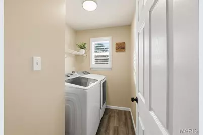 102 E 4th Street, Moscow Mills, MO 63362 - Photo 11