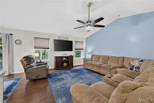 1683 Oakwood Dr, O'Fallon, MO 63366 - Photo 5