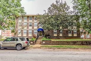 7571 Wellington, Clayton, MO 63105 - Photo 1