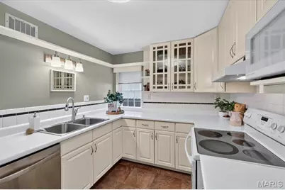 1210 N Sappington Road, Glendale, MO 63122 - Photo 5