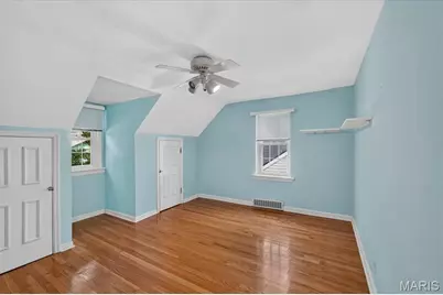 1210 N Sappington Road, Glendale, MO 63122 - Photo 15
