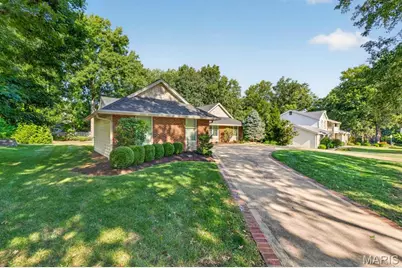 14641 Pine Orchard Court, Chesterfield, MO 63017 - Photo 3