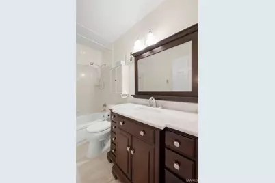 7568 Hazelcrest Drive, Hazelwood, MO 63042 - Photo 35