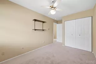 7568 Hazelcrest Dr, Hazelwood, MO 63042 - Photo 33