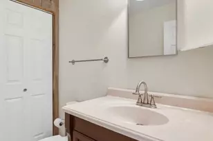 7568 Hazelcrest Dr, Hazelwood, MO 63042 - Photo 27