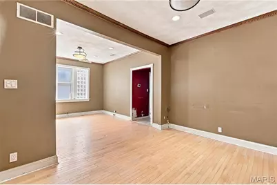 5435 Bates Street, Saint Louis, MO 63116 - Photo 5