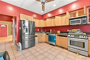 5435 Bates St, Saint Louis, MO 63116 - Photo 7