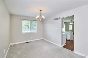 801 Tamerton Pl, Saint Peters, MO 63376 - Photo 9