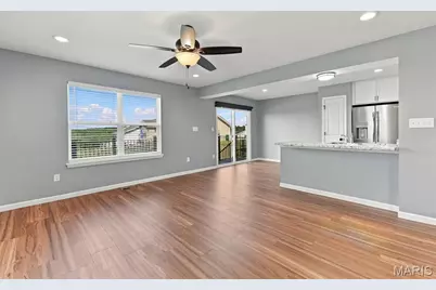 1015 Black Bear, House Springs, MO 63051 - Photo 9