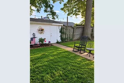 5200 Heege Road, Saint Louis, MO 63123 - Photo 17