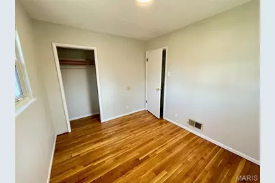 510 Wishaw Court, Saint Louis, MO 63137 - Photo 7