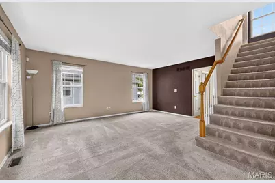 1033 Providence Pointe Drive, Wentzville, MO 63385 - Photo 9
