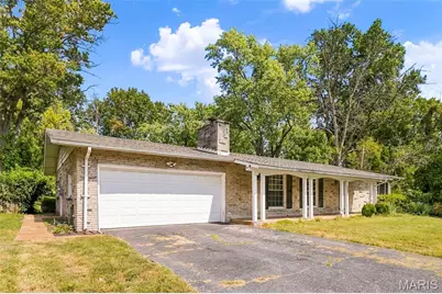 1505 Claudine Drive, Saint Louis, MO 63138 - Photo 3