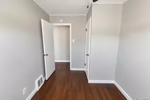 452 Shepley Dr, Saint Louis, MO 63137 - Photo 9