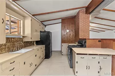 1521 W Highway 100, Hermann, MO 65041 - Photo 17