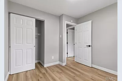 10418 Quaker Dr, Dellwood, MO 63136 - Photo 13