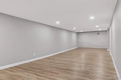 10418 Quaker Dr, Dellwood, MO 63136 - Photo 23