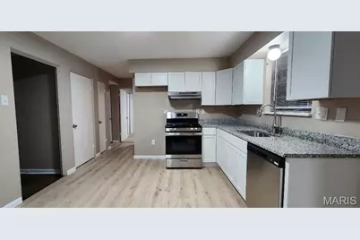 7114 Groveland Drive, Saint Louis, MO 63121 - Photo 3