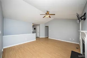 204 Pebble Creek Ct, Imperial, MO 63052 - Photo 9