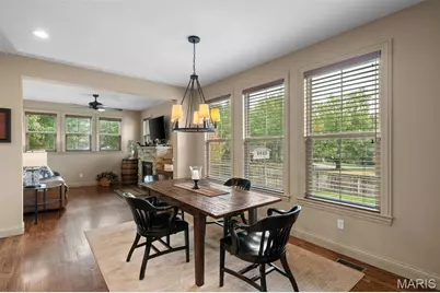 12531 Ridgefield Drive, Des Peres, MO 63131 - Photo 21