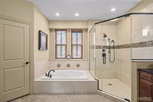 12531 Ridgefield Dr, Des Peres, MO 63131 - Photo 29