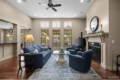 12531 Ridgefield Drive, Des Peres, MO 63131 - Photo 13