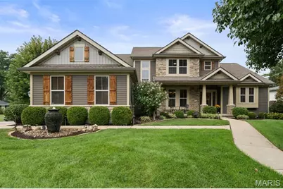 12531 Ridgefield Drive, Des Peres, MO 63131 - Photo 1