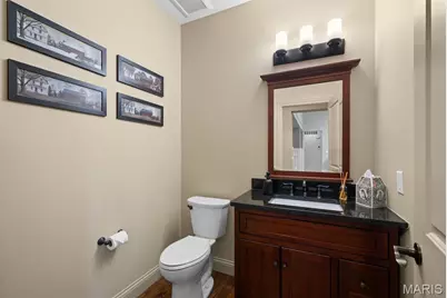 12531 Ridgefield Drive, Des Peres, MO 63131 - Photo 31