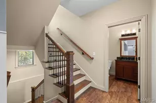 12531 Ridgefield Dr, Des Peres, MO 63131 - Photo 31