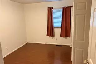 12095 Trampe Heights Ln, Saint Louis, MO 63138 - Photo 15