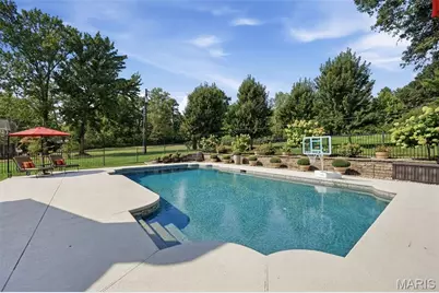 23 Bopp Lane, Town and Country, MO 63131 - Photo 5