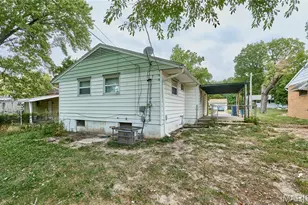 114 Monteith Cir, Saint Louis, MO 63137 - Photo 15