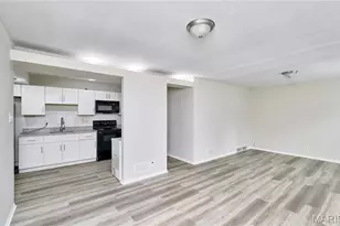 114 Monteith Cir, Saint Louis, MO 63137 - Photo 7