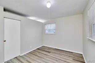 114 Monteith Cir, Saint Louis, MO 63137 - Photo 11