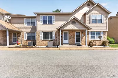 262 Carmel Woods Drive, Ellisville, MO 63021 - Photo 1