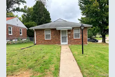 8933 Hillview Avenue, Jennings, MO 63136 - Photo 1