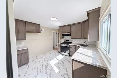 4026 Melon Drive, Saint Louis, MO 63125 - Photo 7