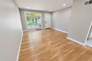4026 Melon Dr, Saint Louis, MO 63125 - Photo 3