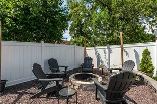 10412 Savannah Ave, Frontenac, MO 63131 - Photo 7