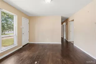 1506 Varnum Dr, Saint Louis, MO 63136 - Photo 7