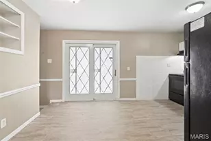 268 Elmdale Dr, Saint Louis, MO 63135 - Photo 9