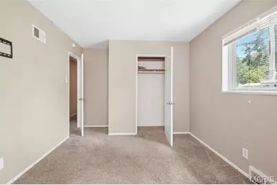 268 Elmdale Drive, Saint Louis, MO 63135 - Photo 11