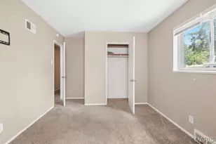 268 Elmdale Dr, Saint Louis, MO 63135 - Photo 11