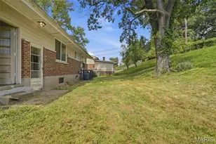9808 Cambria Dr, Saint Louis, MO 63136 - Photo 21